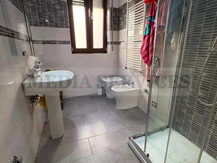 Immagine 10 di Appartamento in vendita  in via Case Basse n° 23 a Sannazzaro De' Burgondi