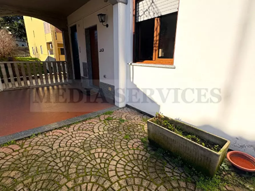 Immagine 23 di Appartamento in vendita  in via Case Basse n° 23 a Sannazzaro De' Burgondi