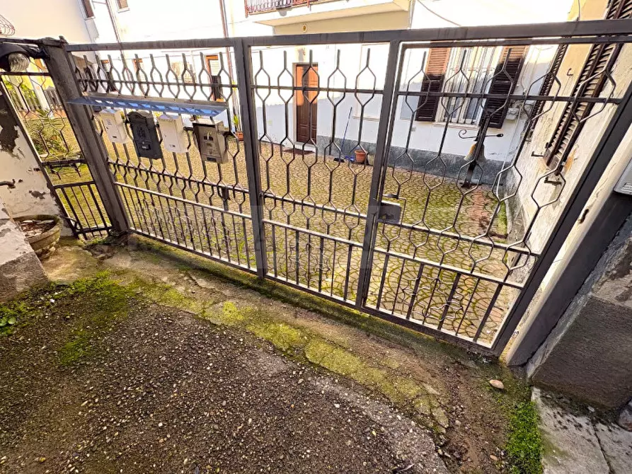 Immagine 25 di Appartamento in vendita  in via Case Basse n° 23 a Sannazzaro De' Burgondi