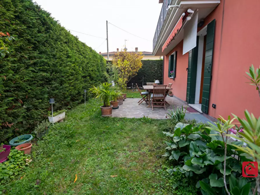 Immagine 3 di Casa trifamiliare in vendita  a Selvazzano Dentro