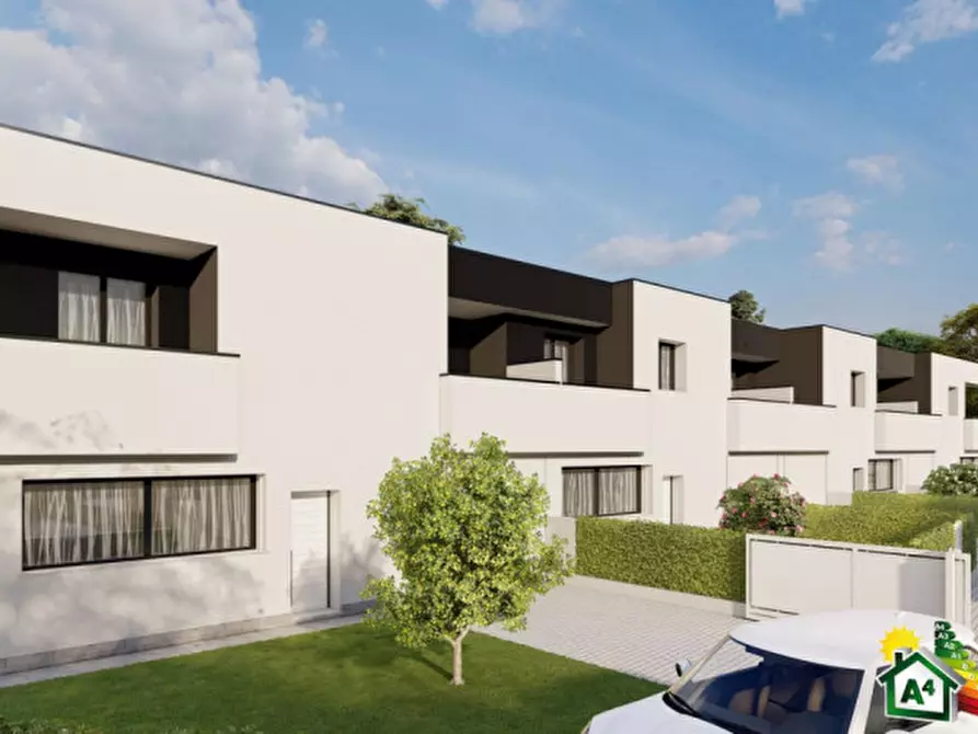 Immagine 1 di Casa quadrifamiliare in vendita  in Via Vittorio Emanuele II a Saonara