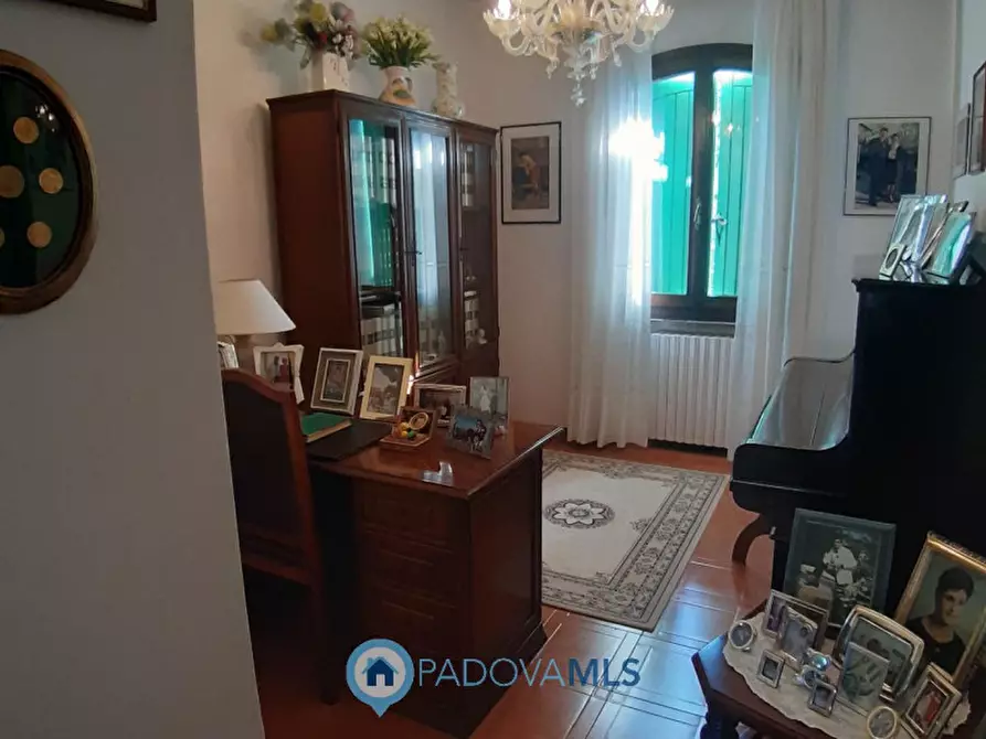 Immagine 48 di Villa in vendita  a Baone