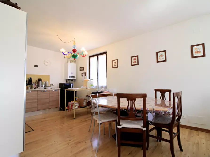 Immagine 15 di Casa indipendente in vendita  in Via Tito Speri a Bagolino