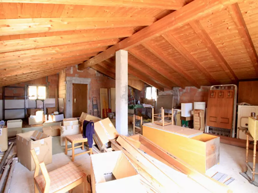 Immagine 19 di Casa indipendente in vendita  in Via Tito Speri a Bagolino