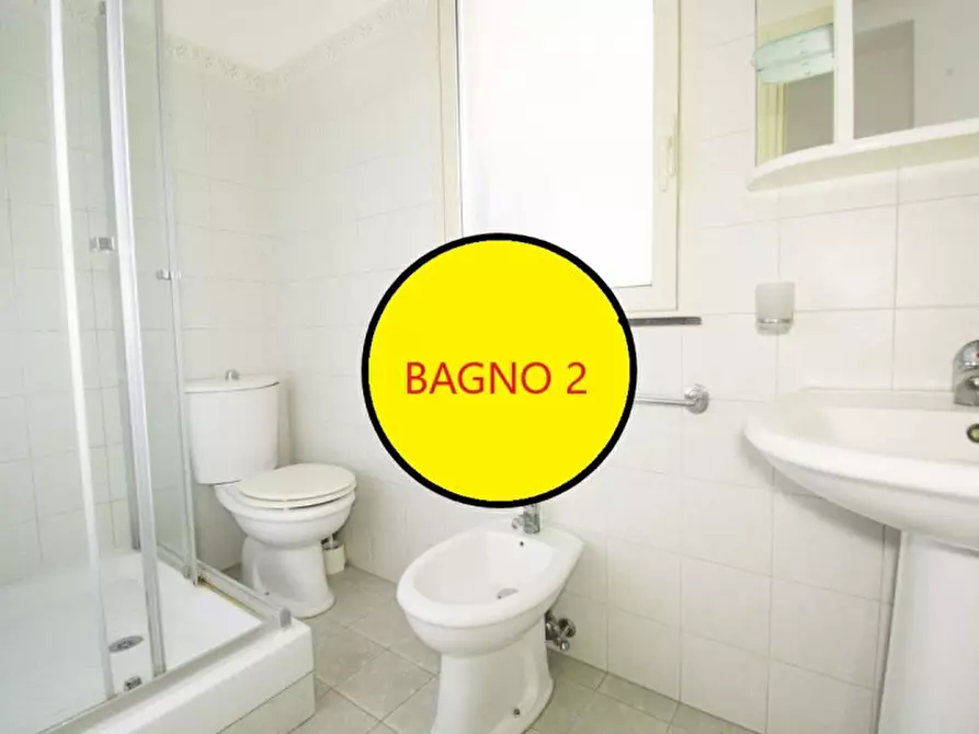 Immagine 7 di Ufficio in vendita  in Via Giacomo Leopardi, 1 a Catania