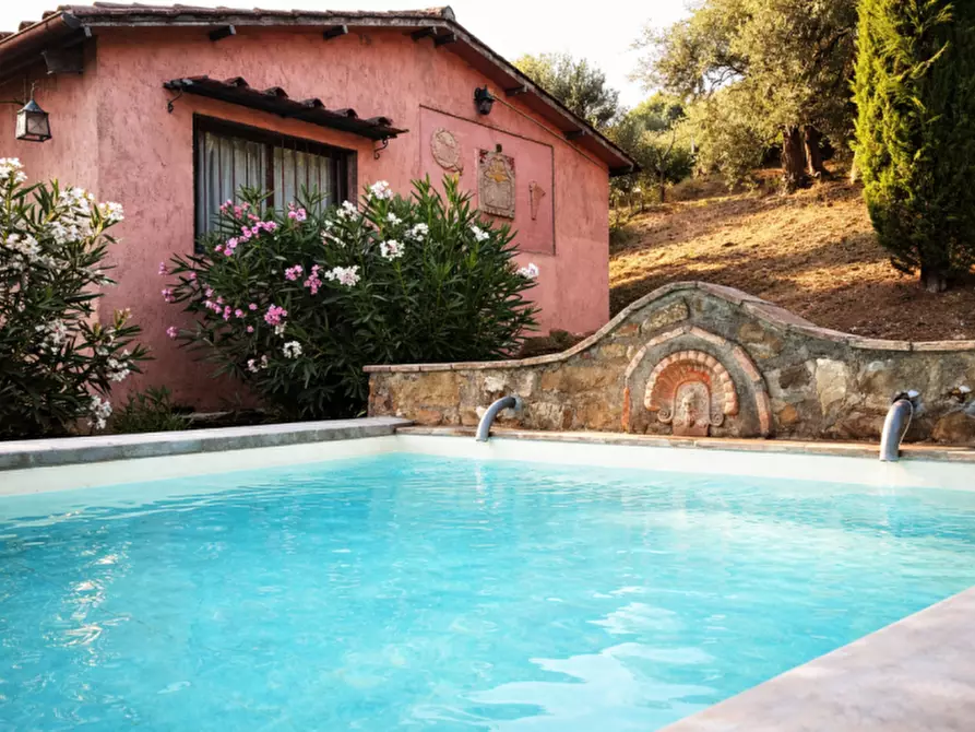 Immagine 1 di Rustico / casale in vendita  a Magione