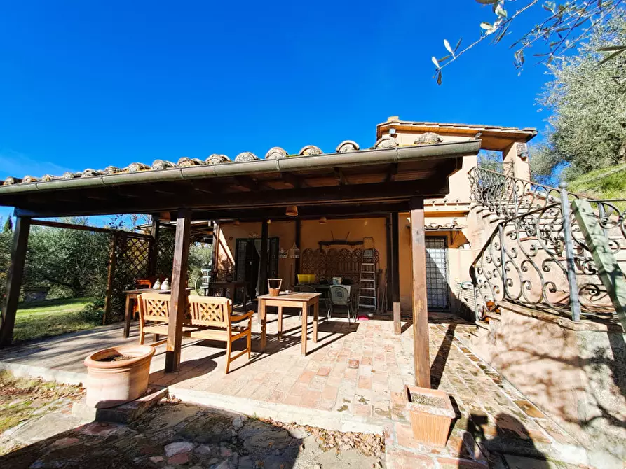 Immagine 3 di Rustico / casale in vendita  a Magione