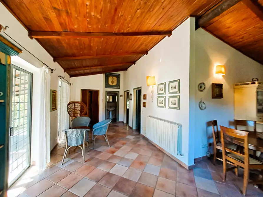 Immagine 17 di Rustico / casale in vendita  a Magione