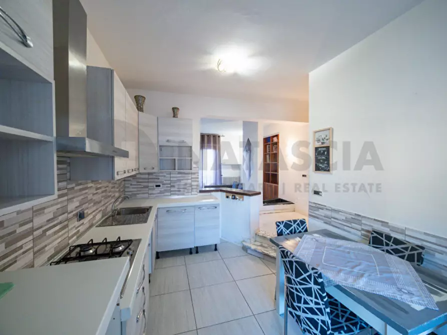 Immagine 2 di Appartamento in vendita  in VIA ROMA a Rufina