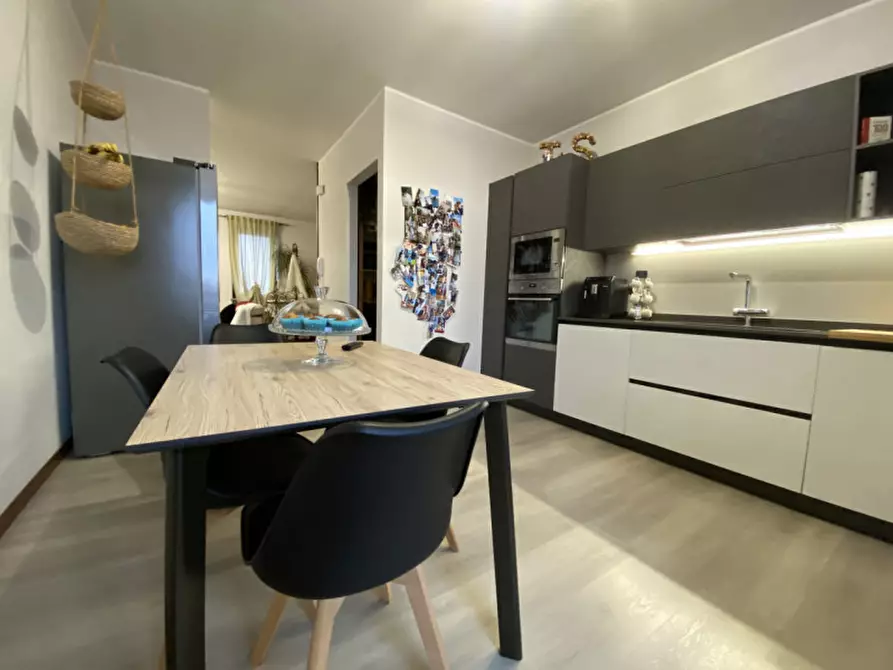 Immagine 5 di Appartamento in vendita  in Via Roma a Vigasio