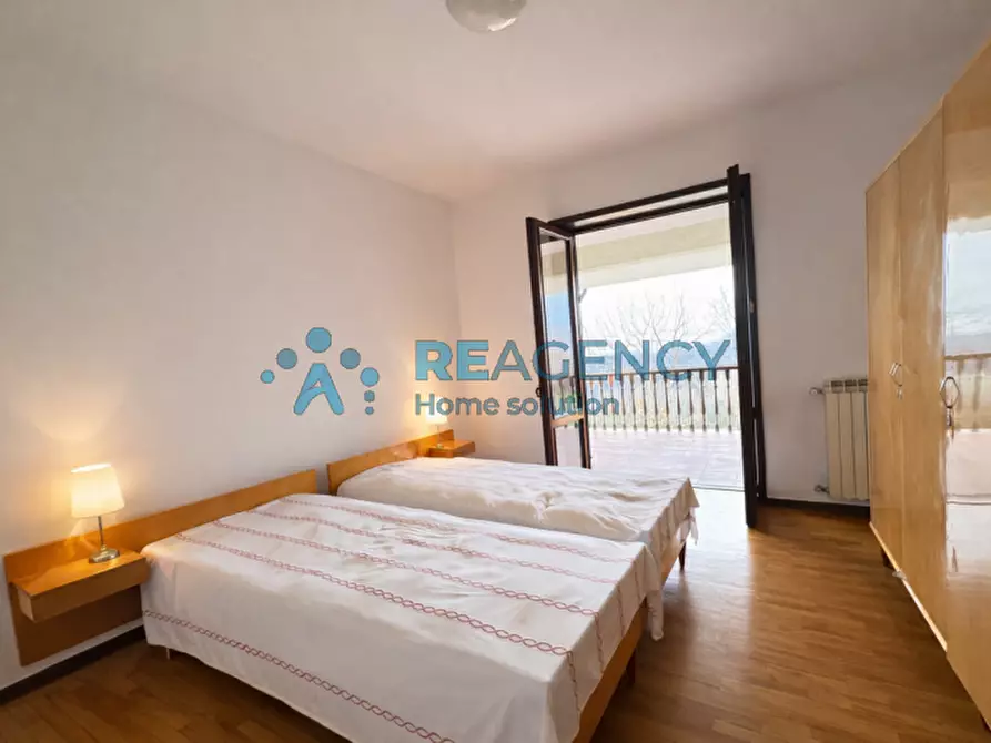 Immagine 10 di Villa in vendita  a Isola Vicentina