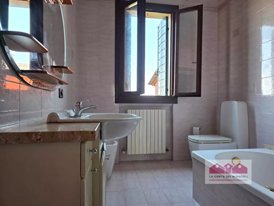 Immagine 14 di Casa indipendente in affitto  in Strada di Longara a Vicenza