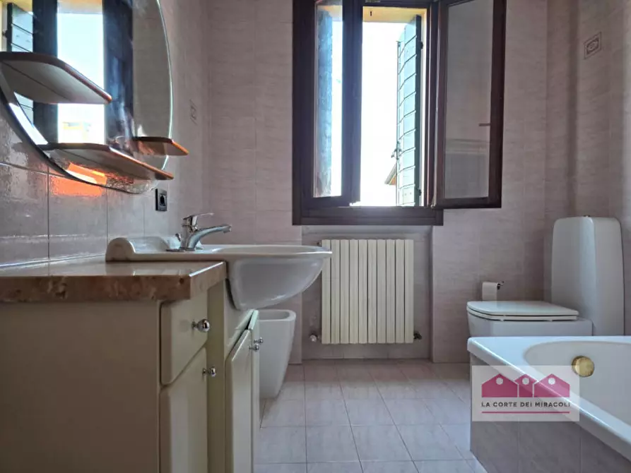 Immagine 18 di Casa indipendente in affitto  in Strada di Longara a Vicenza