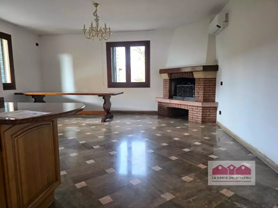 Immagine 27 di Casa indipendente in affitto  in Strada di Longara a Vicenza