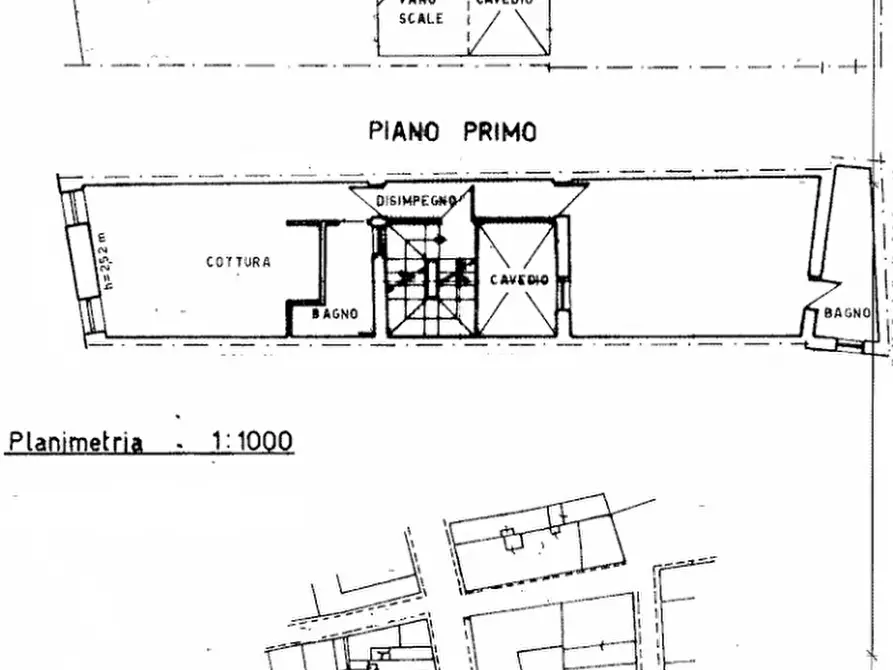 Immagine 17 di Palazzo in vendita  in Parma Centro a Parma