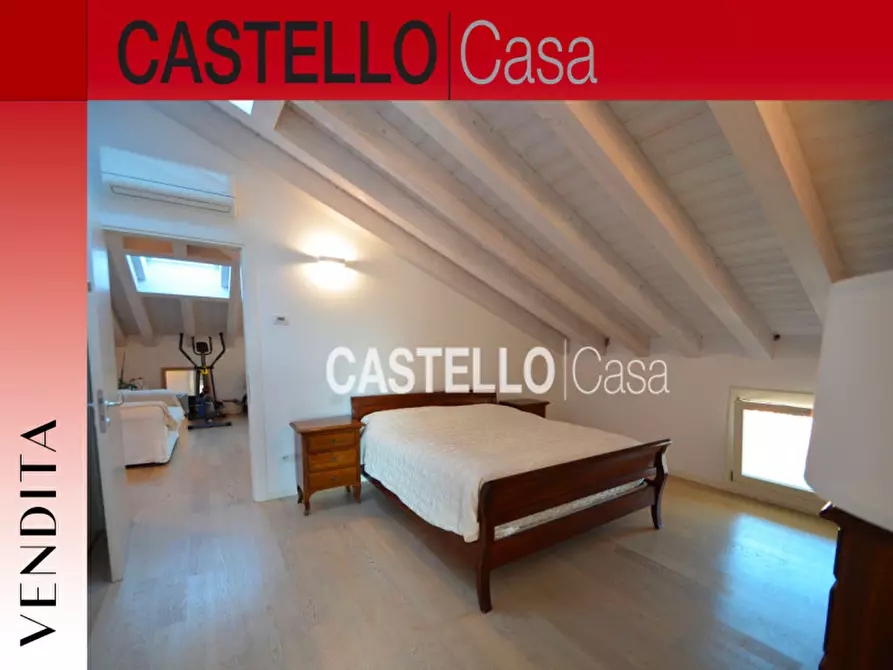 Immagine 11 di Attico in vendita  in via Piave a Resana