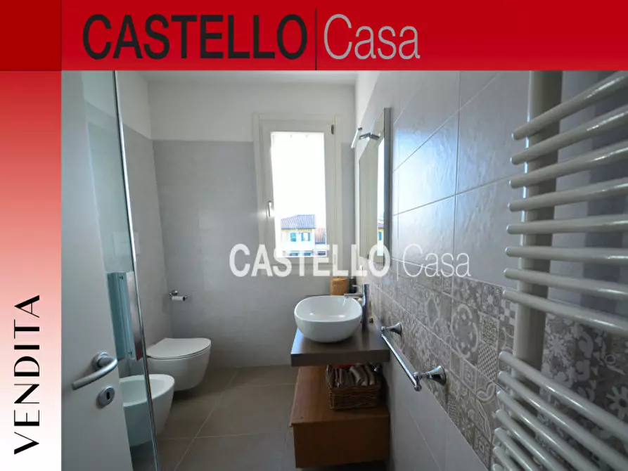 Immagine 13 di Attico in vendita  in via Piave a Resana