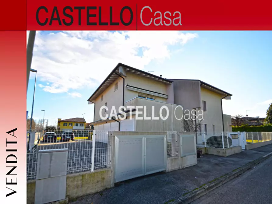 Immagine 14 di Attico in vendita  in via Piave a Resana