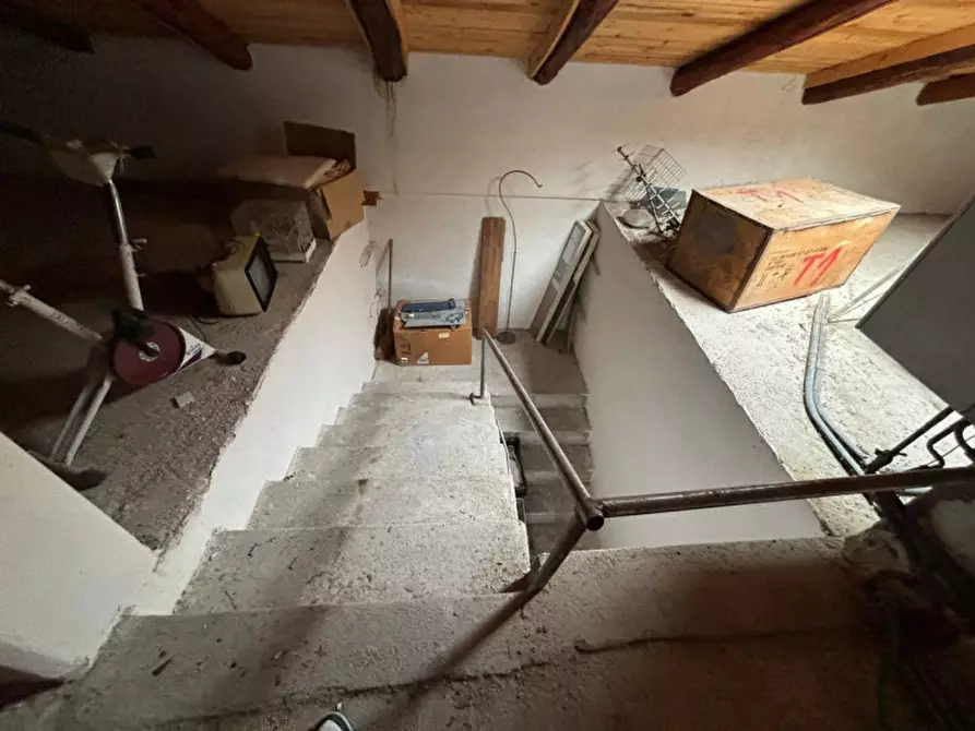 Immagine 13 di Casa indipendente in vendita  in Via Acqua Regente a Paternò