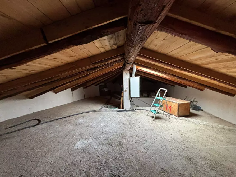 Immagine 16 di Casa indipendente in vendita  in Via Acqua Regente a Paternò