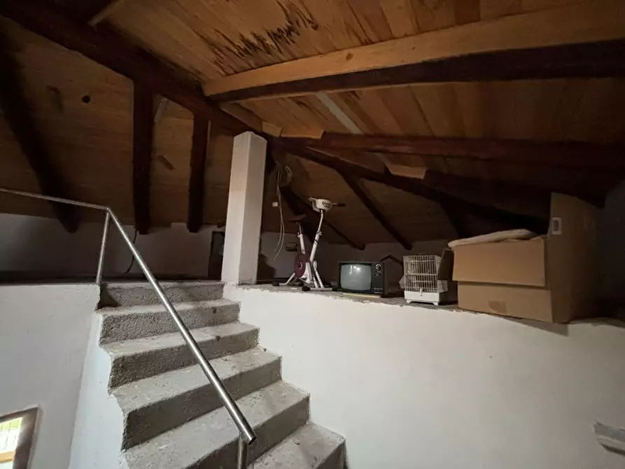 Immagine 18 di Casa indipendente in vendita  in Via Acqua Regente a Paternò