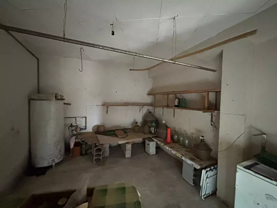 Immagine 21 di Casa indipendente in vendita  in Via Acqua Regente a Paternò