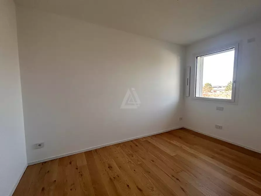 Immagine 16 di Attico in vendita  in Via San Pio X a Castelfranco Veneto