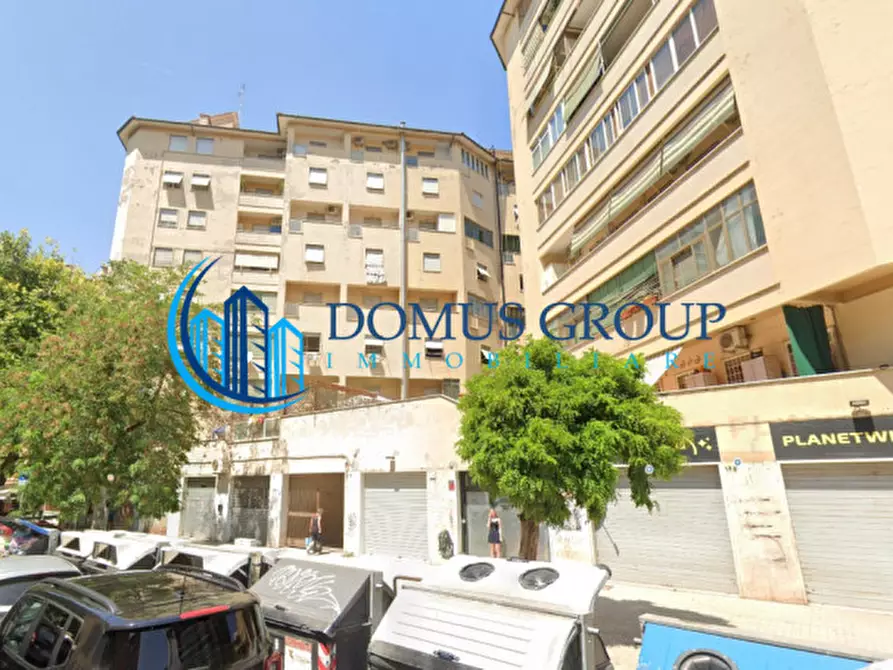 Immagine 1 di Appartamento in vendita  in VIA FLAVIO STILICONE a Roma
