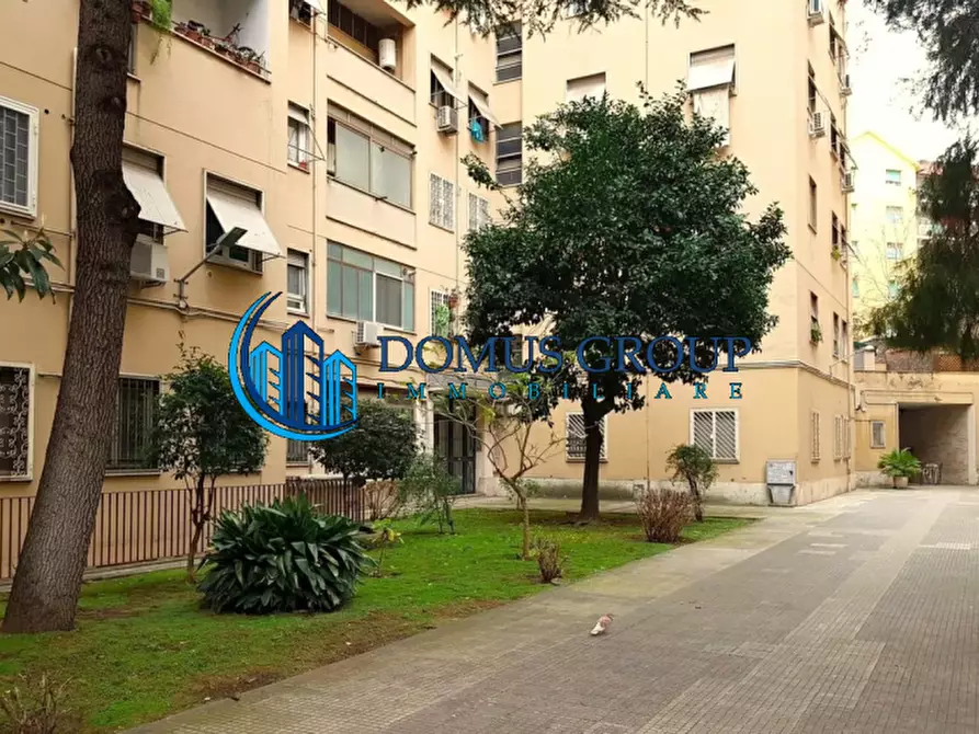 Immagine 5 di Appartamento in vendita  in VIA FLAVIO STILICONE a Roma