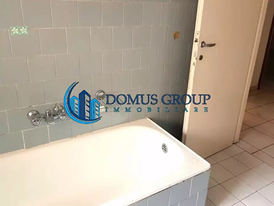 Immagine 20 di Appartamento in vendita  in VIA FLAVIO STILICONE a Roma