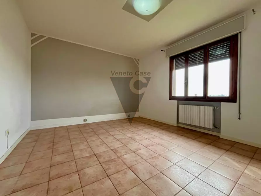 Immagine 6 di Casa bifamiliare in vendita  in Via Raffaello Sanzio a Campagna Lupia