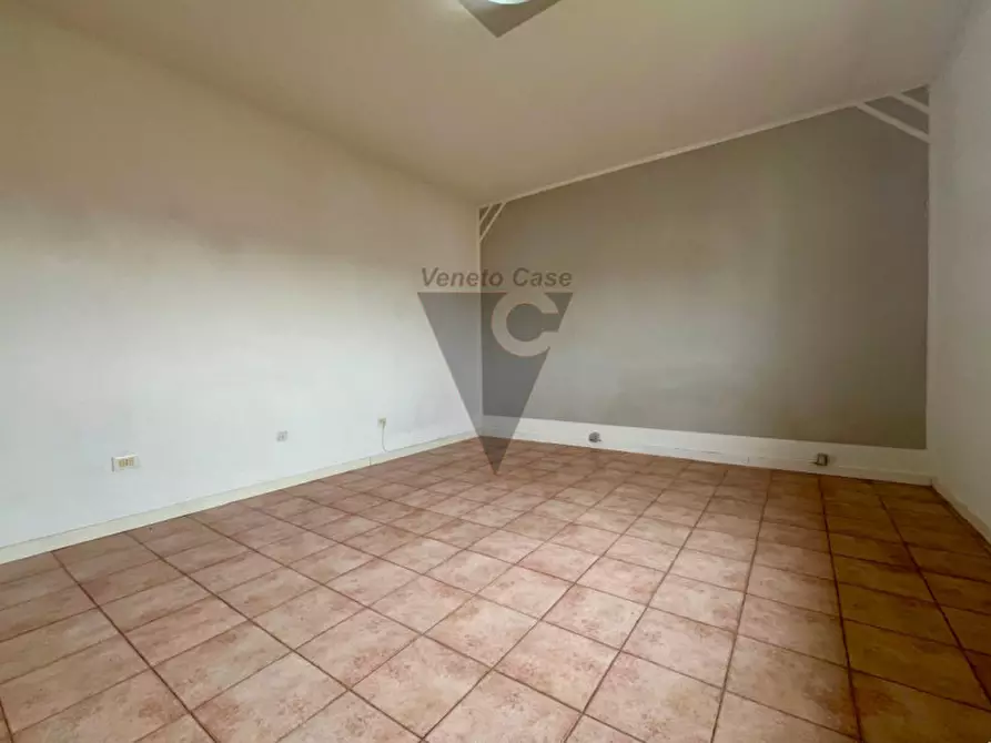 Immagine 7 di Casa bifamiliare in vendita  in Via Raffaello Sanzio a Campagna Lupia