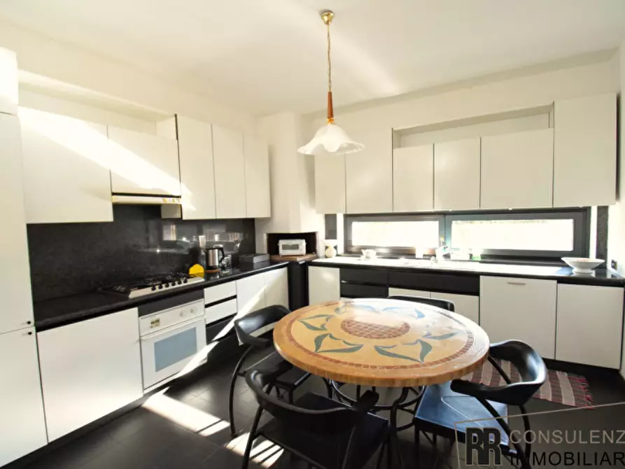 Immagine 11 di Villa in vendita  in Via Salvo D'Acquisto a Mozzecane