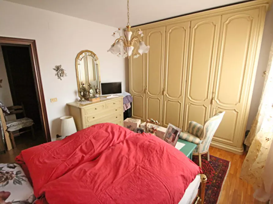 Immagine 7 di Appartamento in vendita  in Via Pio X a Mirano