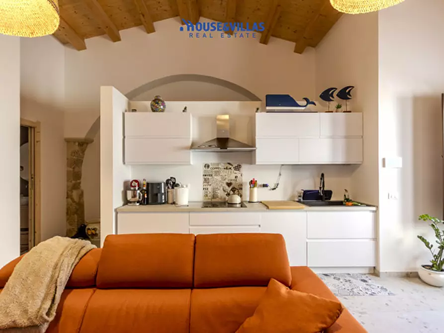 Immagine 10 di Villetta a schiera in vendita  in Via Milano a Avola