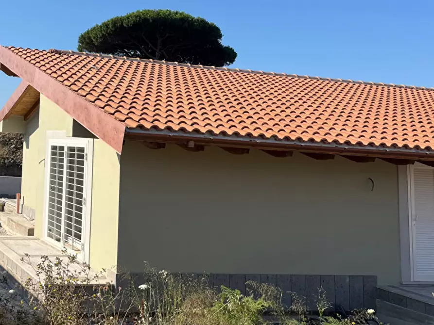 Immagine 1 di Casa bifamiliare in vendita  in Via della Cannuccia a Anzio