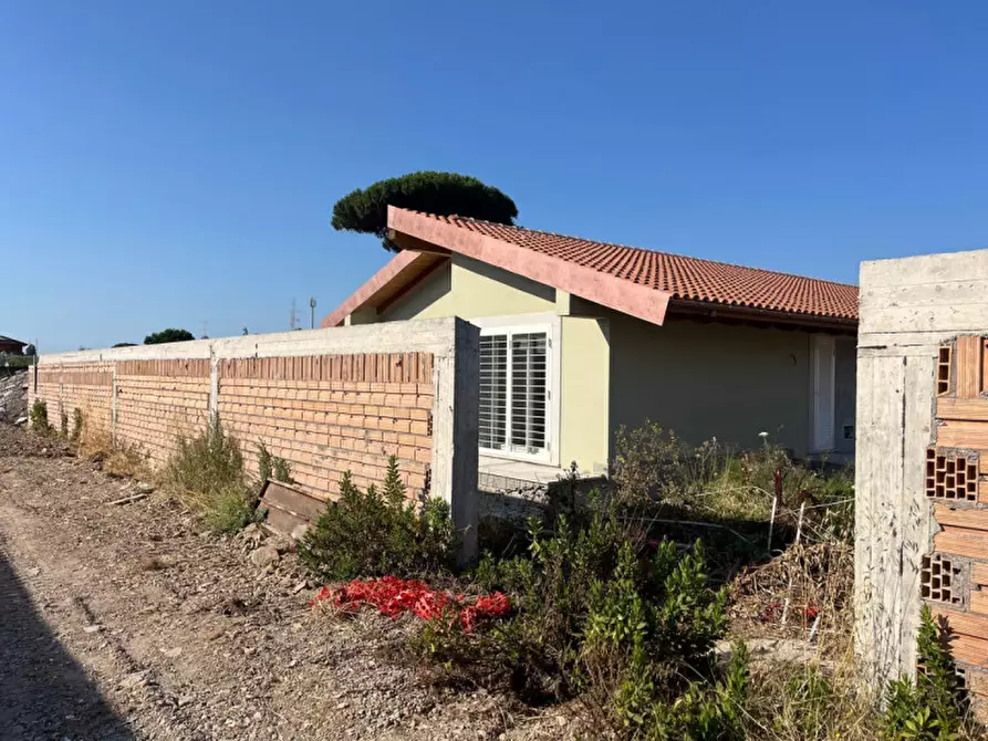 Immagine 3 di Casa bifamiliare in vendita  in Via della Cannuccia a Anzio