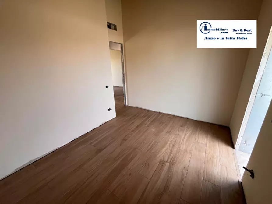 Immagine 15 di Casa bifamiliare in vendita  in Via della Cannuccia a Anzio