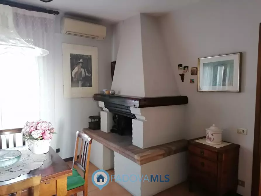 Immagine 3 di Appartamento in vendita  in VIA GRAMSCI 1 a Cadoneghe