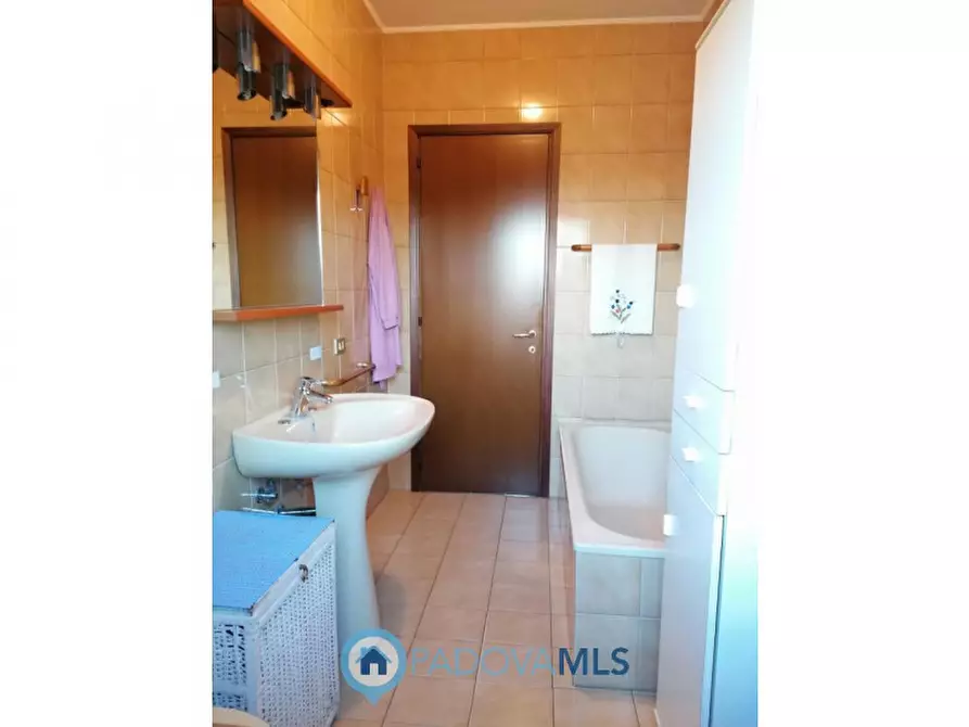 Immagine 9 di Appartamento in vendita  in VIA GRAMSCI 1 a Cadoneghe