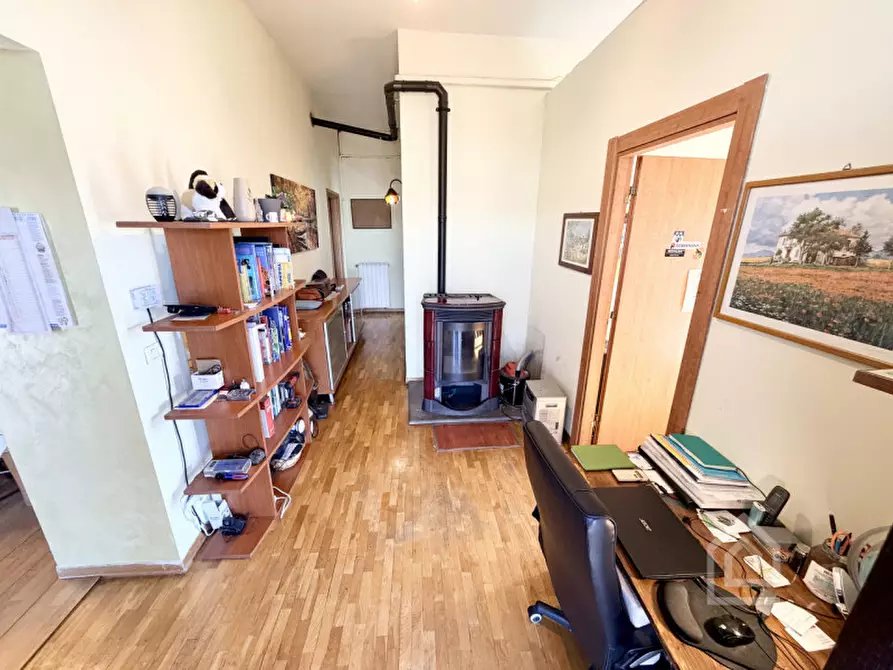 Immagine 18 di Attico in vendita  in Strada Statale Torino-Milano 11 a Villareggia