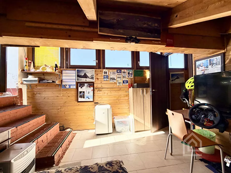 Immagine 31 di Attico in vendita  in Strada Statale Torino-Milano 11 a Villareggia