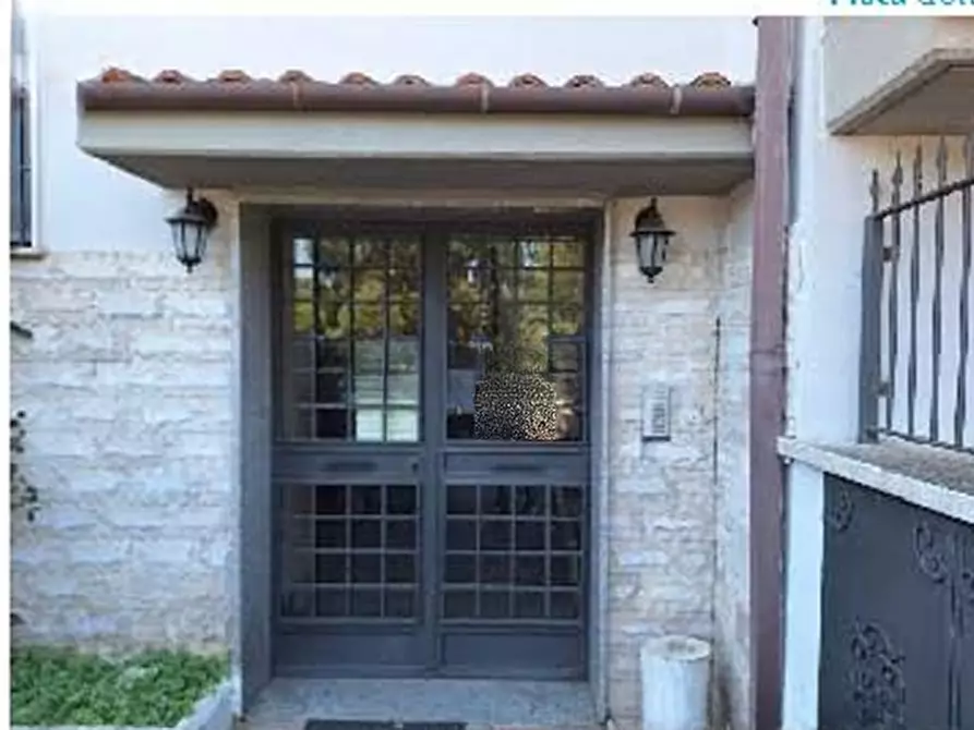 Immagine 8 di Appartamento in vendita  in Via Riviera d'Adda a Roma