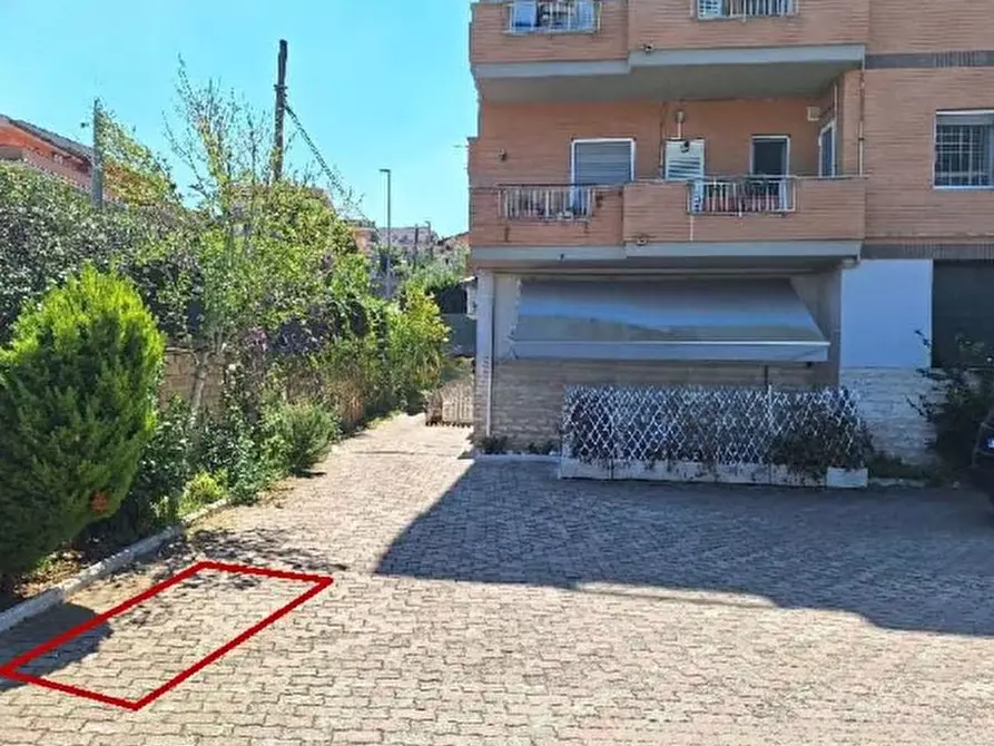 Immagine 9 di Appartamento in vendita  in Via Riviera d'Adda a Roma