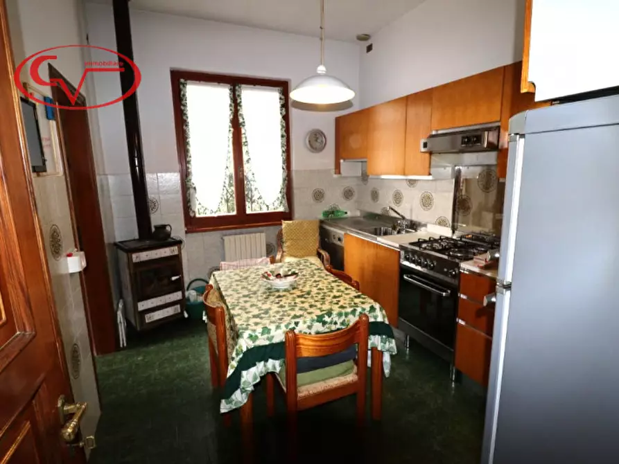 Immagine 9 di Casa bifamiliare in vendita  in Via Trebbia a Montevarchi