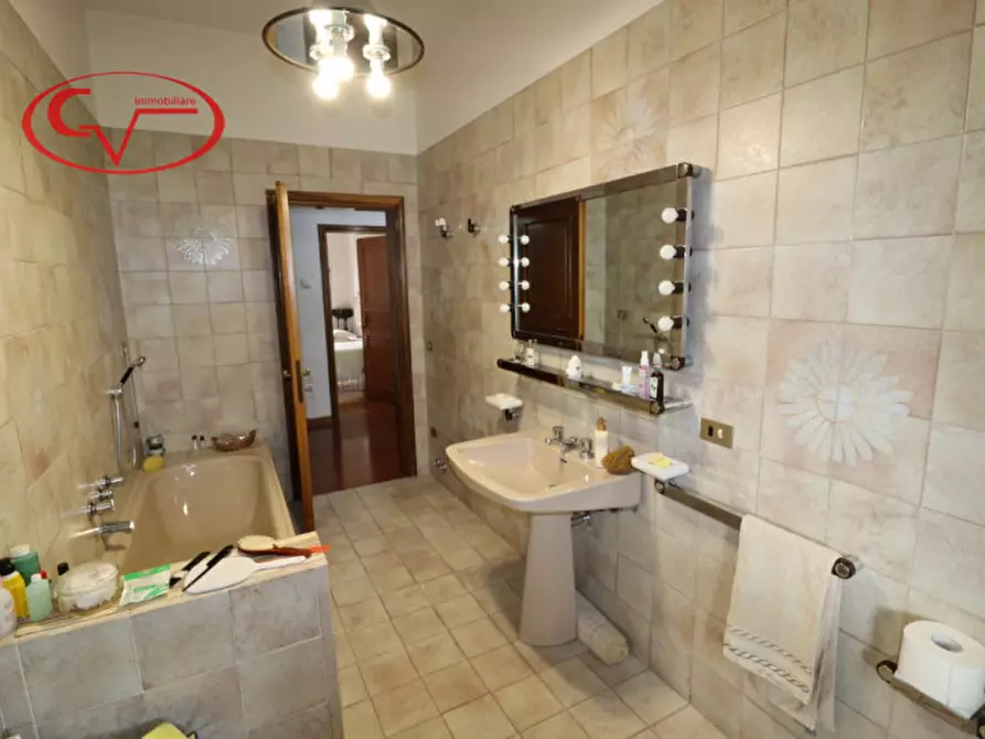 Immagine 21 di Casa bifamiliare in vendita  in Via Trebbia a Montevarchi