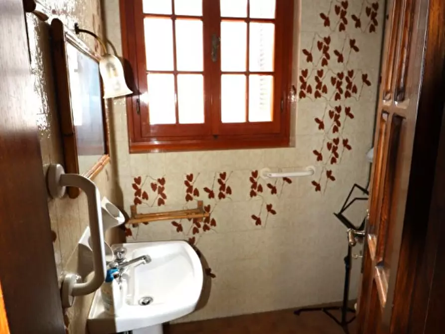 Immagine 34 di Casa bifamiliare in vendita  in Via Trebbia a Montevarchi