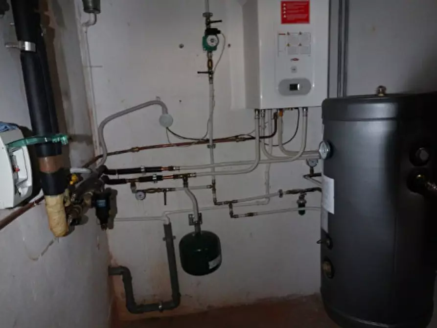 Immagine 42 di Casa bifamiliare in vendita  in Via Trebbia a Montevarchi