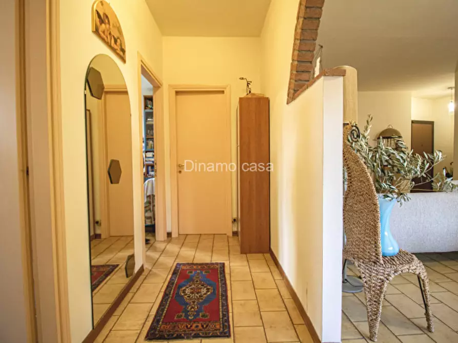 Immagine 5 di Appartamento in vendita  a Prato