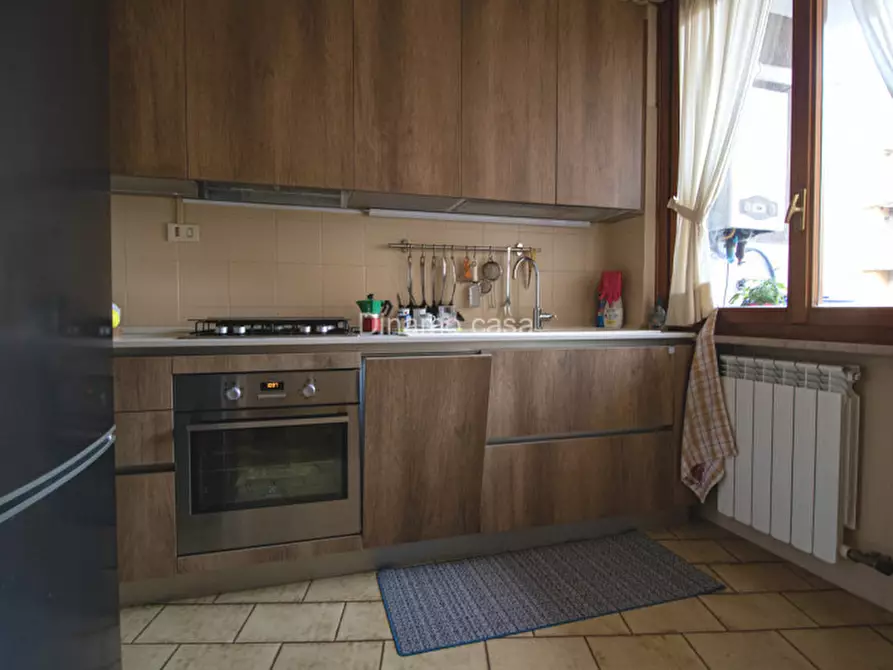 Immagine 19 di Appartamento in vendita  a Prato